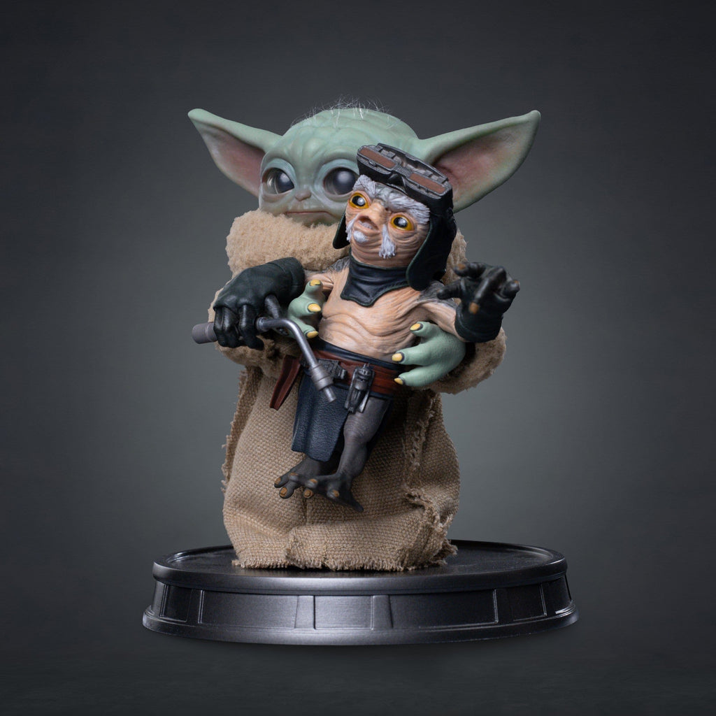 Grogu No Squeez (Collection Statue)